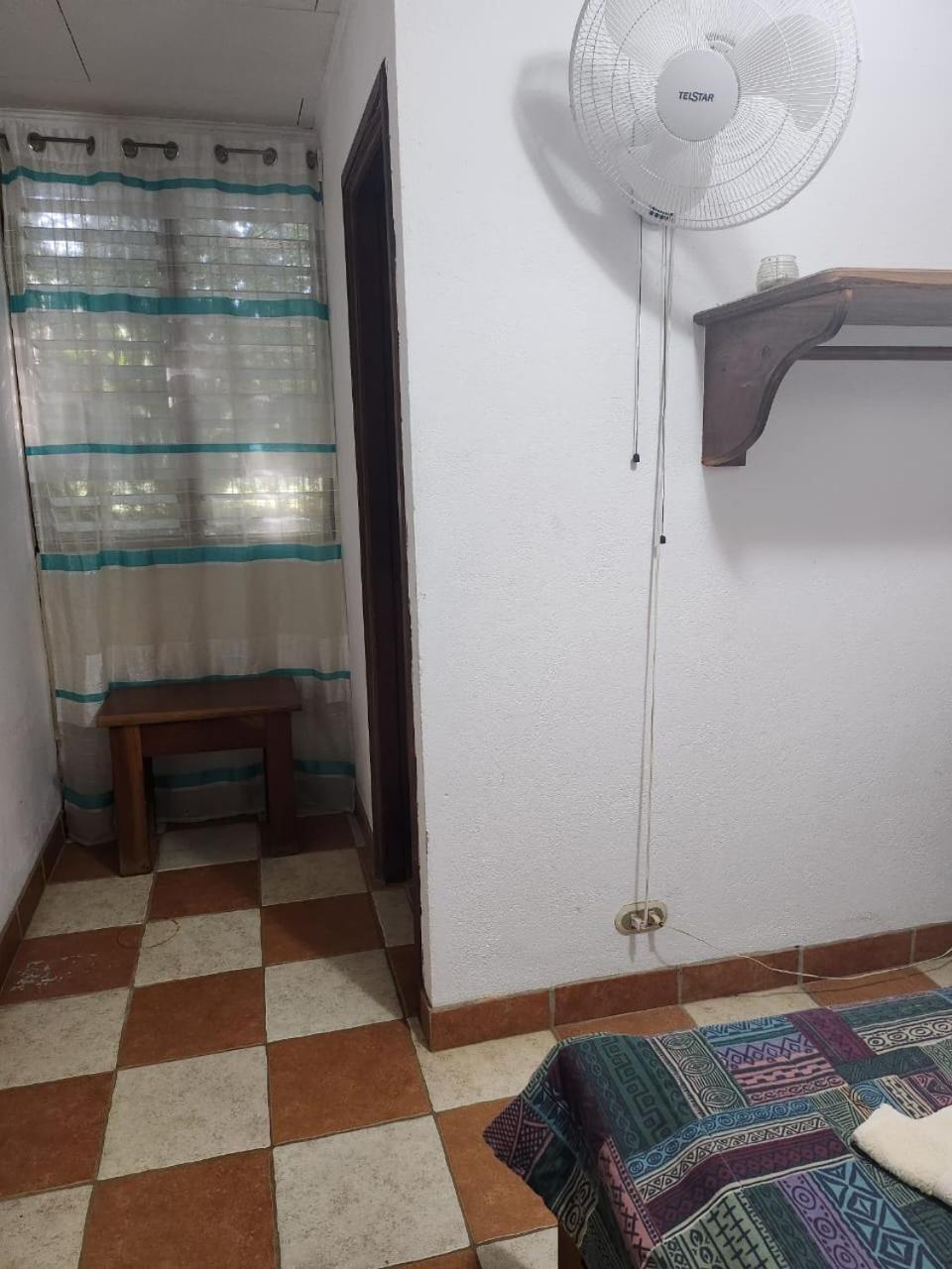 Lodge Barka Lounge Jabilla エクステリア 写真
