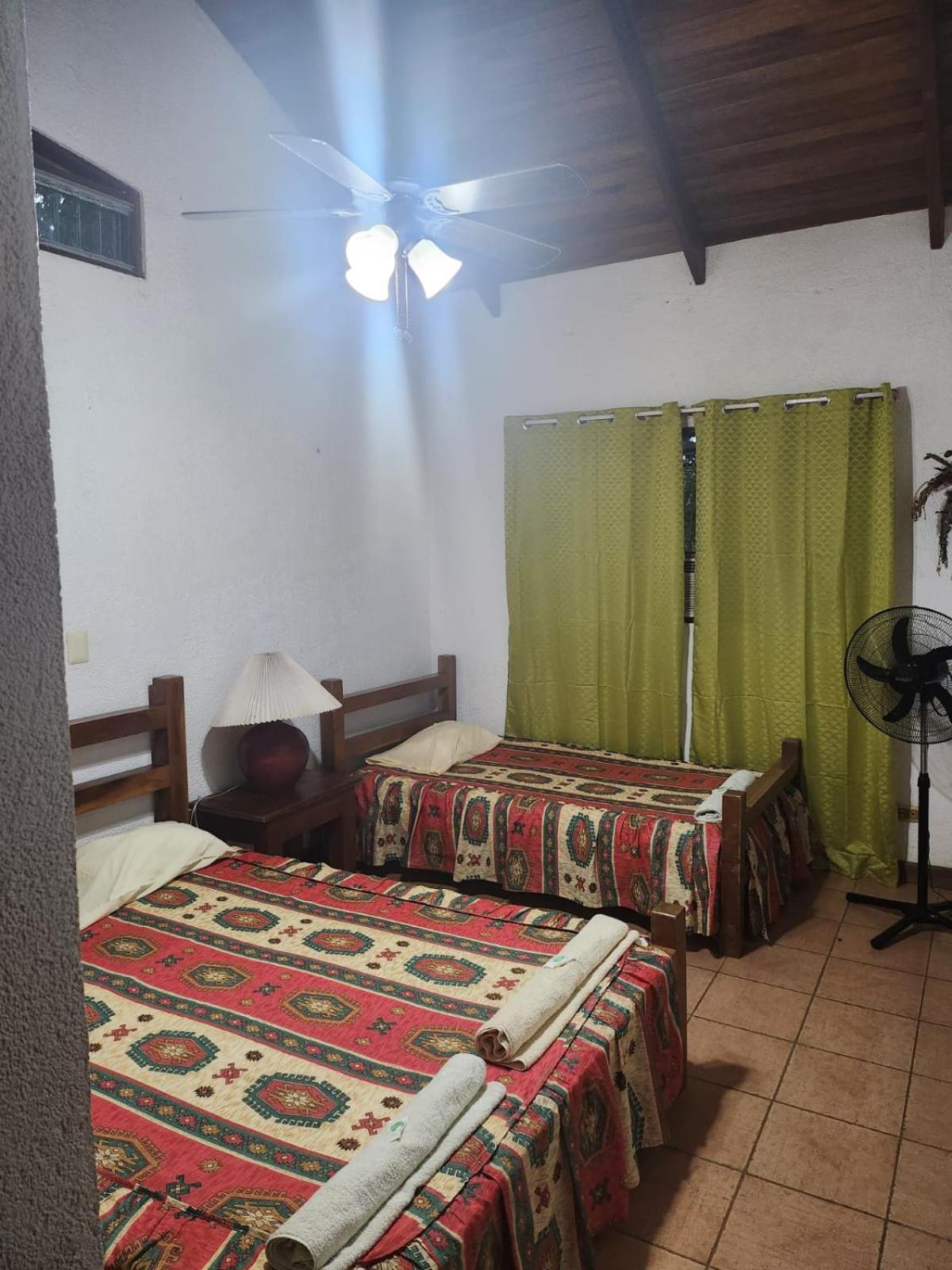 Lodge Barka Lounge Jabilla エクステリア 写真