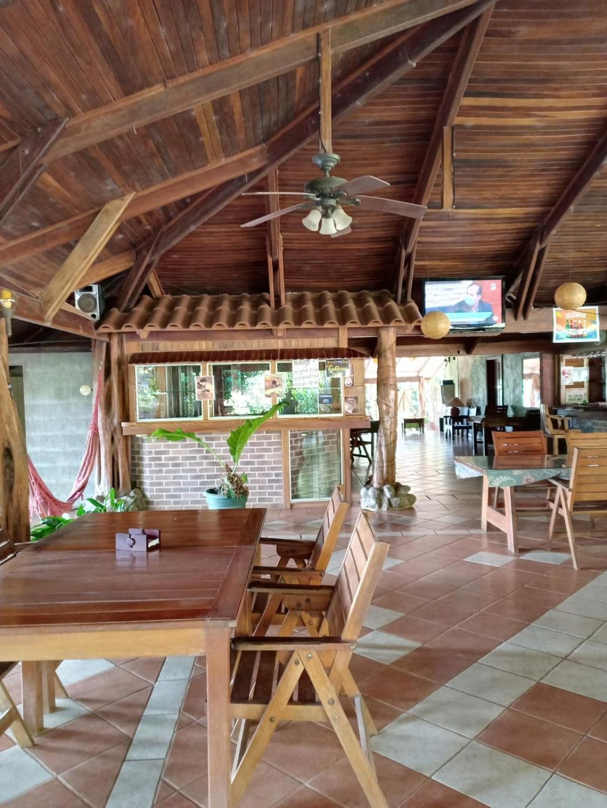 Lodge Barka Lounge Jabilla エクステリア 写真